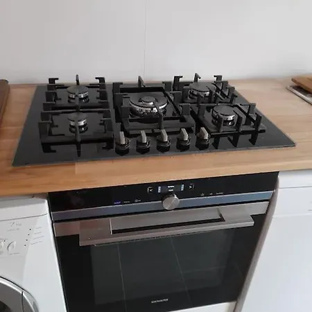 Charmante Altbauwohnung Im Zentrum Von Appartement *